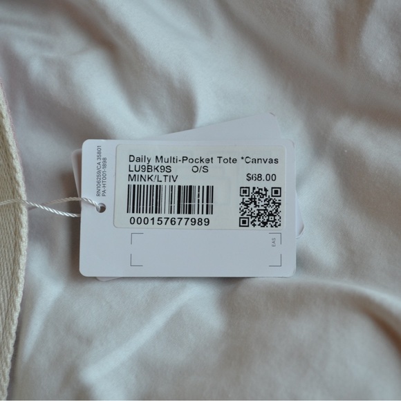 Lululemon Daily Multi-Pocket Canvas Tote 20L Mink Berry Pink/Light Ivory-rare 💕🌸 - Picture 5 of 5